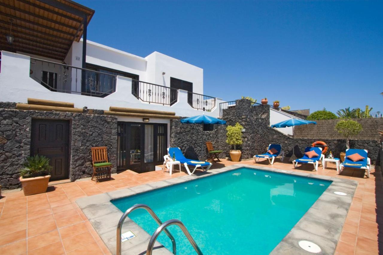 4 Bedroom Villa Saturn With Private Heated Pool Puerto del Carmen  Exterior photo